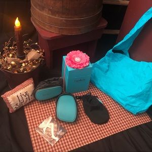 TIEKS — Matte Black (Size 7)